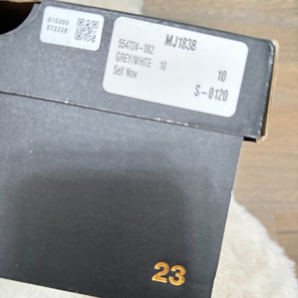 NIB - Air Jordan 1 Mid - Mens size 10 College Grey/ Light Bone-White - Picture 10 of 10